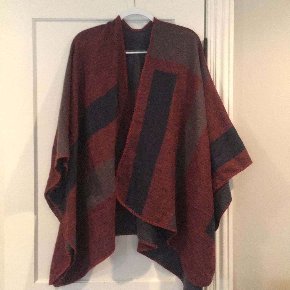 BB Dakota Poncho